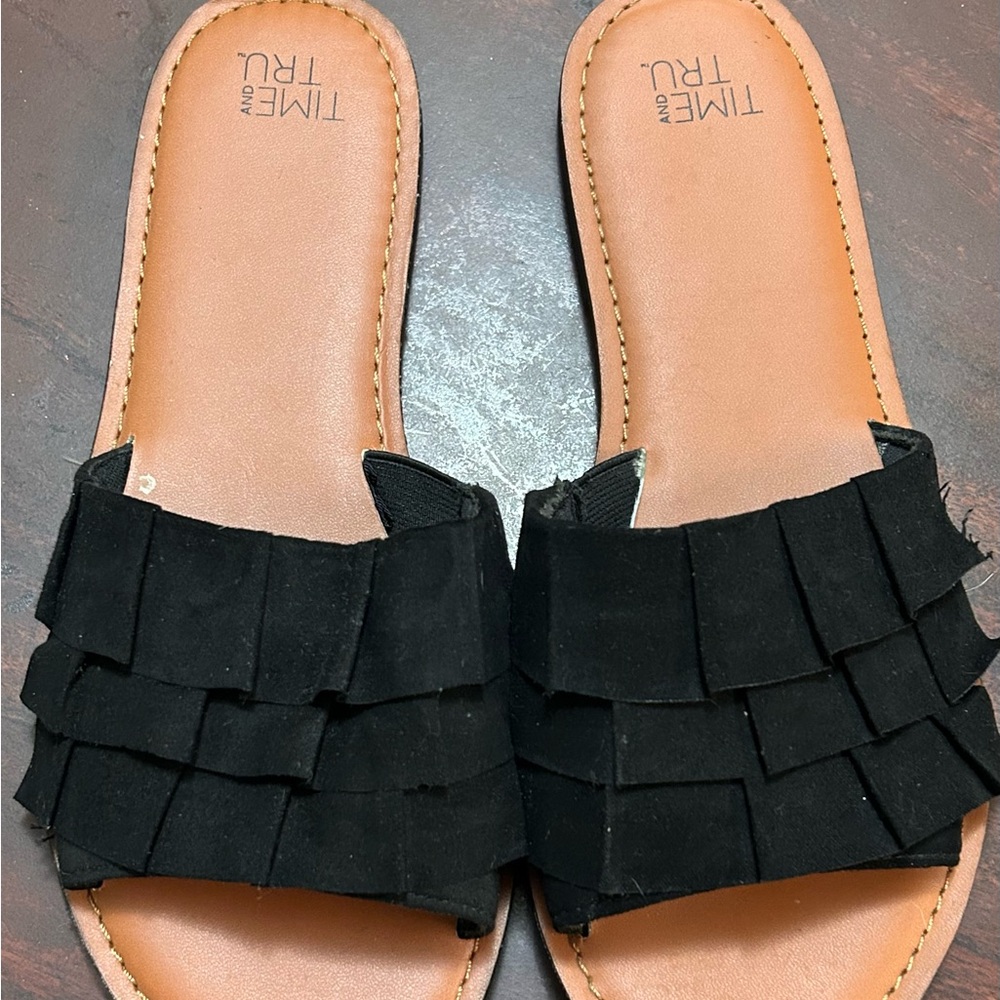Time and Tru Black Ruffle Sandals - Picture 2 of 4